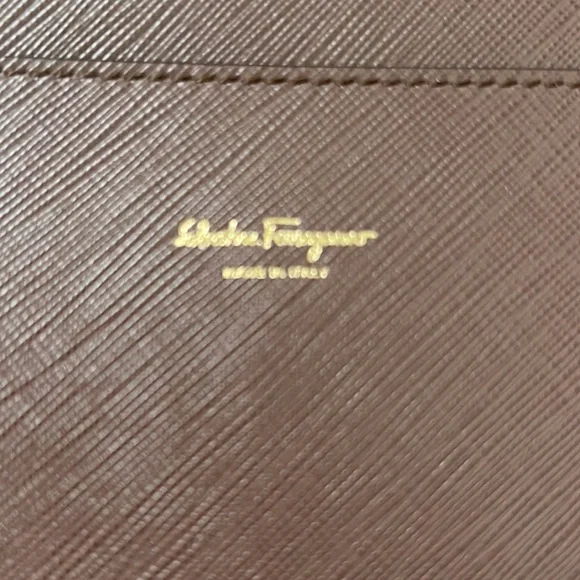 Salvatore Ferragamo Greta Leather Handbag